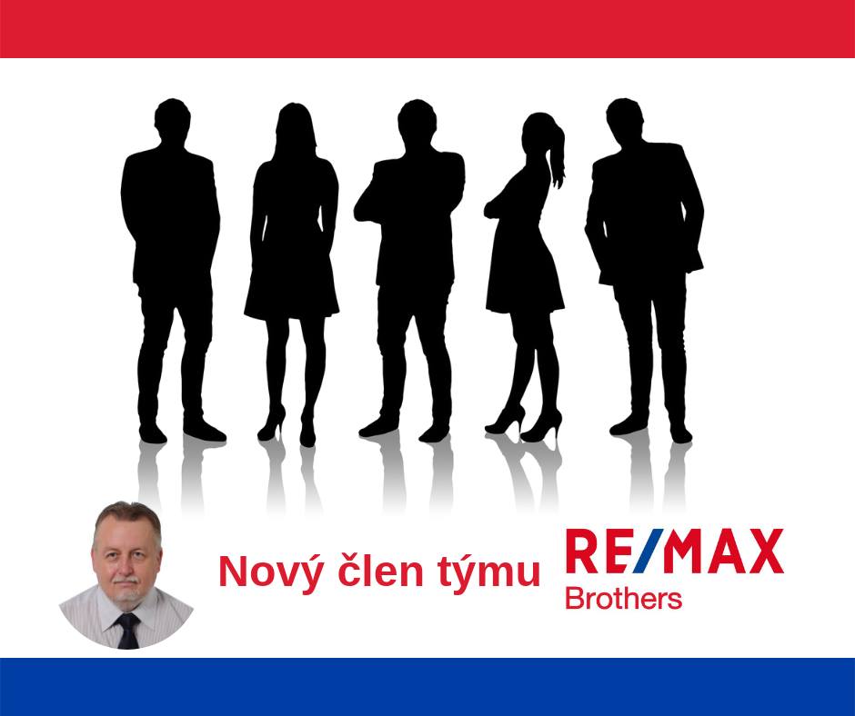 RE/MAX